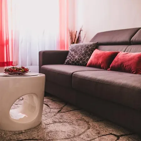 Διαμέρισμα Center Stylish Apt Darling For 4, Old Town *